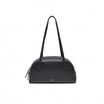 Calvin Klein Chic Black Shoulder Bag: Minimal Everyday Style